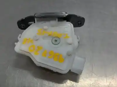 Peça sobressalente para automóvel em segunda mão fechadura do mala por toyota auris hybrid active referências oem iam 