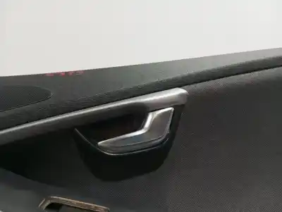 Pezzo di ricambio per auto di seconda mano Rivestimento Porta Anteriore Destro per VOLVO V40 CROSS COUNTRY Basis 120 CV / 88 KW Riferimenti OEM IAM 1319933  N1.Z1.ESCALERA.B