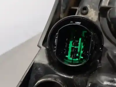 Peça sobressalente para automóvel em segunda mão farol / farolim esquerdo por kia ceed business referências oem iam 92101j7050  n1.z1.21.14.m
