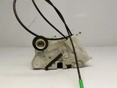 Second-hand car spare part left front door lock for toyota yaris active oem iam references   esta n1.z1.26.1.bajo