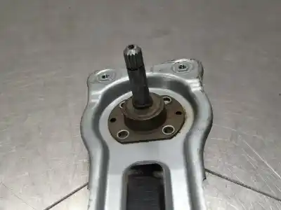 Second-hand car spare part rear left window regulator for ford c-max titanium oem iam references 920397105  n1.z2.20.4.1