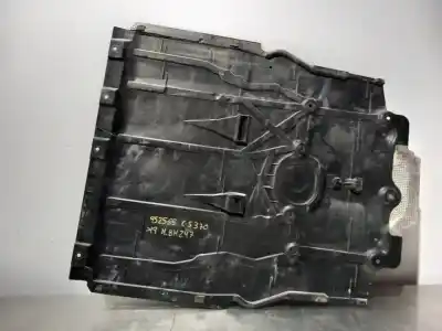 Peça sobressalente para automóvel em segunda mão COBERTURA / PROTEÇÃO DO MOTOR por MERCEDES-BENZ B-KLASSE (BM 247) (2.2019->)  Referências OEM IAM A24752600  N1.Z2.10.2.2.B