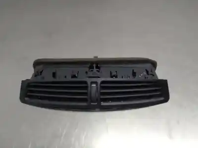 Second-hand car spare part air ventilation grille for ford kuga (cbs) titanium oem iam references 07468000
