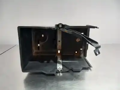 Second-hand car spare part medium for ford focus lim. (cb8) urban oem iam references am5110723d  n2.z1.4.9