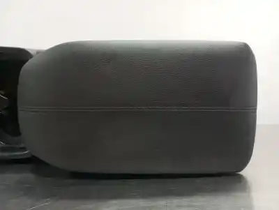 Pezzo di ricambio per auto di seconda mano bracciolo centrale per toyota rav4 hybrid 4x2 advance riferimenti oem iam   n1.z2.11.3.1