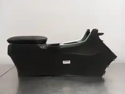 Pezzo di ricambio per auto di seconda mano bracciolo centrale per toyota rav4 hybrid 4x2 advance riferimenti oem iam   n1.z2.11.3.1