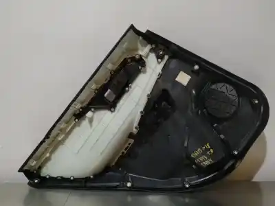 Автозапчастина б/у ОБЛИККА ЗАДНІХ ПРАВІХ ДВЕРЕЙ для TOYOTA RAV4  Посилання на OEM IAM 67613X1B18  N1.Z1.34.4.B