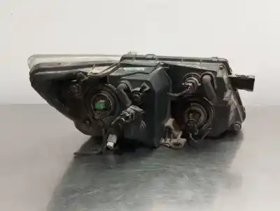 Peça sobressalente para automóvel em segunda mão farol / farolim esquerdo por fiat freemont (345) cross awd 170 cv / 125 kw referências oem iam 05067789ac