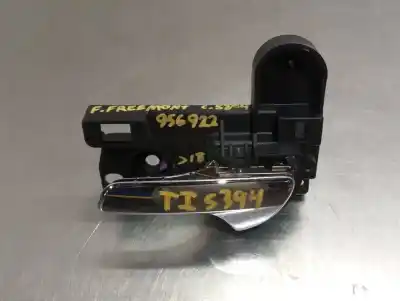 Peça sobressalente para automóvel em segunda mão puxador interior traseiro esquerdo por fiat freemont (345) cross awd 170 cv / 125 kw referências oem iam 937071