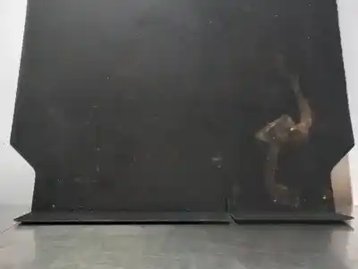 Автозапчастина б/у ОББІВКА БАГАЖНИКА для TOYOTA YARIS CROSS (MXP_)  Посилання на OEM IAM 647710D170C0  N1.Z2.2.2.3