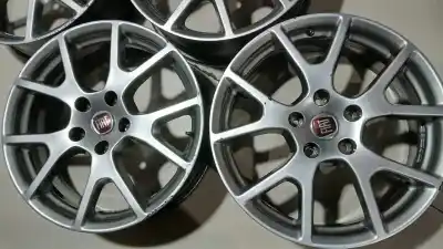 Peça sobressalente para automóvel em segunda mão jogo de jantes por fiat freemont (345) cross awd 170 cv / 125 kw referências oem iam r19  n3-z3-13-3-1