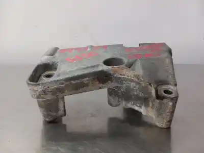 Автозапчастина б/у підтримка двигуна для dacia dokker essential посилання на oem iam 112317173r  n1.z2.6.8.3