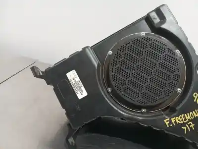 Peça sobressalente para automóvel em segunda mão colunas de som por fiat freemont (345) cross awd 170 cv / 125 kw referências oem iam 05064946aa