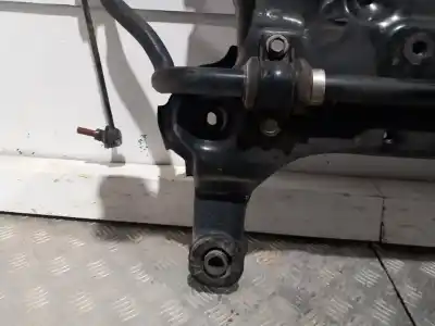 Peça sobressalente para automóvel em segunda mão charrió / suporte de eixo dianteiro por fiat freemont (345) cross awd 170 cv / 125 kw referências oem iam 