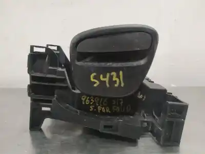 Автозапчасти б/у бардачок за smart forfour basis (66kw) (453.044) 90 cv / 66 kw ссылки oem iam 969107784r  n2.z1.2.34