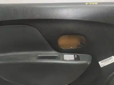 İkinci el araba yedek parçası sol ön kapi kaplamasi için dacia sandero laureate oem iam referansları 809113224r  n1.z1.21.9.b