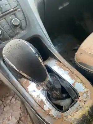 Автозапчастина б/у ручка важеля передач для opel astra j (p10) 1.6 (68) посилання на oem iam   