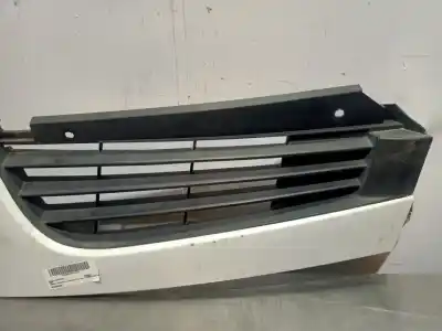 Автозапчастина б/у передня решіта для renault master ii ph. 2 pritsche/fgst l1h1 caja abierta 2.8 to batalla 3078 mm 120 cv / 88 kw посилання на oem iam 8200426365  n1.z3.3.2.4