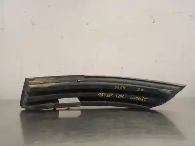Peça sobressalente para automóvel em segunda mão Grelha De Pára Choques Direita por VOLKSWAGEN PASSAT B6 VARIANT (3C5) 2.0 TDI 16V Referências OEM IAM 3C0853666  N2.Z1.3.25