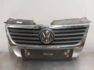 Автозапчастина б/у передня решіта для volkswagen passat b6 variant (3c5) 2.0 tdi 16v посилання на oem iam   n1.z3.3.4.5