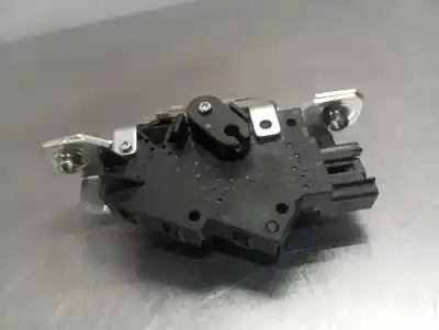Peça sobressalente para automóvel em segunda mão fechadura do mala por mg zs comfort 106 cv / 78 kw referências oem iam 