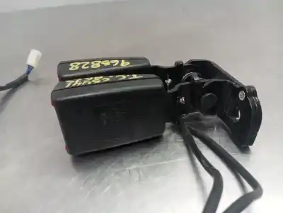 Peça sobressalente para automóvel em segunda mão chicote / encaixe cinto segurança traseiro central por mg zs comfort 106 cv / 78 kw referências oem iam 11060446