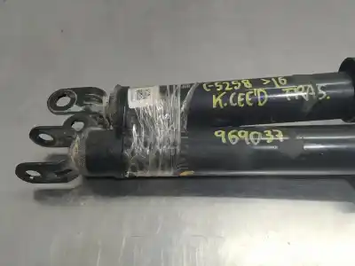Pezzo di ricambio per auto di seconda mano set ammortizzatori posteriori per kia cee´d concept 99 cv / 73 kw riferimenti oem iam   n6.z1.parle.2