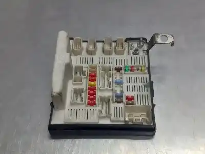 Second-hand car spare part fuse box unit for renault scenic ii grand confort dynamique oem iam references 5191580a8 8200481866  n1.z2.9.5.3