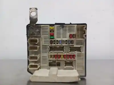 Second-hand car spare part FUSE BOX UNIT for RENAULT SCENIC II Grand Confort Dynamique OEM IAM references 5191580A8 8200481866  
