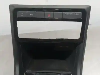 Автозапчасти б/у центральная консоль за volkswagen t-cross sport 110 cv / 81 kw ссылки oem iam 