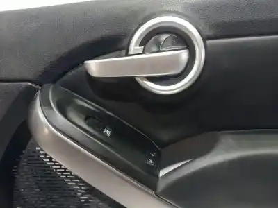 Tweedehands auto-onderdeel bekleding rechts voordeur voor fiat 500x (334_) 1.6 (334axe1a) oem iam-referenties 156118901  n1.z1.36.2.b