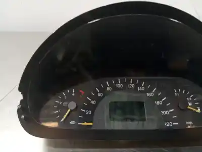 Pièce détachée automobile d'occasion COMPTEUR DE VITESSE TABLEAU DE BORD pour MERCEDES VITO (W639) BASIC, COMBI  Références OEM IAM A6394460321  N1.Z2.2.11.3