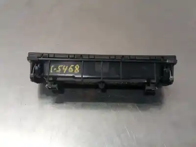 Pièce détachée automobile d'occasion CENDRIER pour BMW 1 (F20)  Références OEM IAM 51169227890  