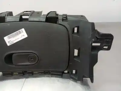 Автозапчасти б/у бардачок за smart forfour basis (66kw) (453.044) 90 cv / 66 kw ссылки oem iam a4536802505  n1.z2.16.1.a