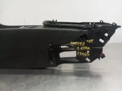 Автозапчастина б/у центральний подлокник для opel astra j (p10) 1.6 (68) посилання на oem iam   n1.z2.11.10.3