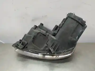 Recambio de automóvil de segunda mano de FARO DERECHO para VOLKSWAGEN TOURAN (1T1)  referencias OEM IAM 0301205202  N1.Z1.21.9.M