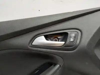 Автозапчасти б/у обивка левой передней двери за ford focus lim. business ссылки oem iam sd0526a2394301  n1.z1.36.2.b