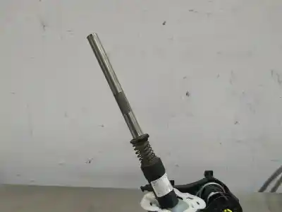 Second-hand car spare part GEAR LEVER for VOLKSWAGEN GOLF VII LIM. (5G1)  OEM IAM references 5Q0711061  N1.Z2.6.4.2