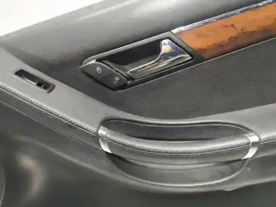 Peça sobressalente para automóvel em segunda mão Forra / Revestimento Da Porta Dianteira Direita por MERCEDES CLASE R (W251) 280 CDI (251.026) 190 CV / 140 KW Referências OEM IAM   N1.Z1.20.3.B