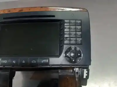 Second-hand car spare part AUDIO SYSTEM / RADIO CD for MERCEDES-BENZ CLASE R (W251)  OEM IAM references A2518202279 A2038270062  N1.Z3.2.3.4