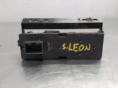 Second-hand car spare part left front power window switch for seat leon (1m1) signo oem iam references   n2.z1.3.40