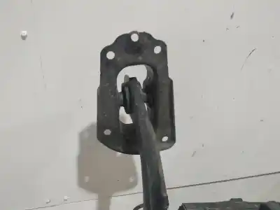 Peça sobressalente para automóvel em segunda mão charrió / suporte de eixo de trás por toyota corolla (e21) hybrid style 140 cv / 103 kw referências oem iam   n5.puente.suelo