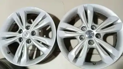 Pièce détachée automobile d'occasion JEU DE JANTES pour HYUNDAI IX35 Essence 2WD Références OEM IAM 529102S200  