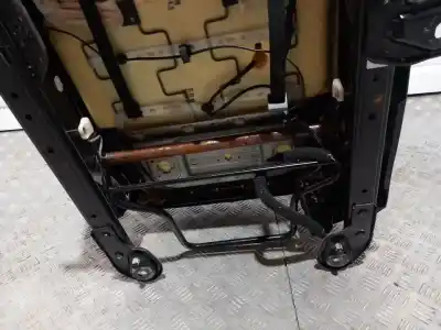 Piesă de schimb auto la mâna a doua SCAUNUL DIN FAȚÃ PARTEA DREAPTÃ pentru FORD FOCUS LIM.  Referințe OEM IAM   N2.Z2.PASILLO.1.F.5