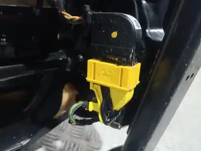 Peça sobressalente para automóvel em segunda mão assento dianteiro direito por peugeot 208 business line referências oem iam   n2.z2.pasillo.2.f.3