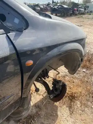 Автозапчасти б/у переднее правое крыло за chrysler voyager (rg) motor 2.8 ltr. - 110 kw crd cat ссылки oem iam   