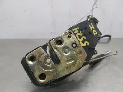 Second-hand car spare part left front door lock for kia carens ii monospace (fj) 2.0 crdi oem iam references 