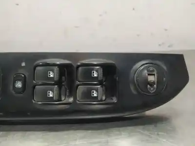 Second-hand car spare part left front power window switch for kia carens ii monospace (fj) 2.0 crdi oem iam references   n1.z1.17.5.a