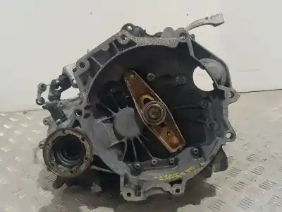 Second-hand car spare part GEARBOX for VOLKSWAGEN GOLF III BERLINA (1H1) GT Special OEM IAM references GKT  