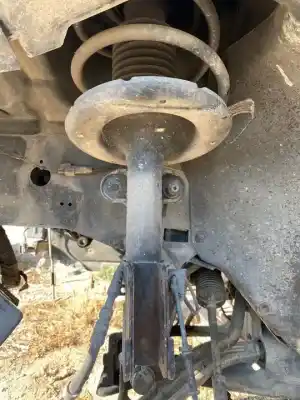 Автозапчасти б/у передний левый амортизатор за chrysler voyager (rg) motor 2.8 ltr. - 110 kw crd cat ссылки oem iam   